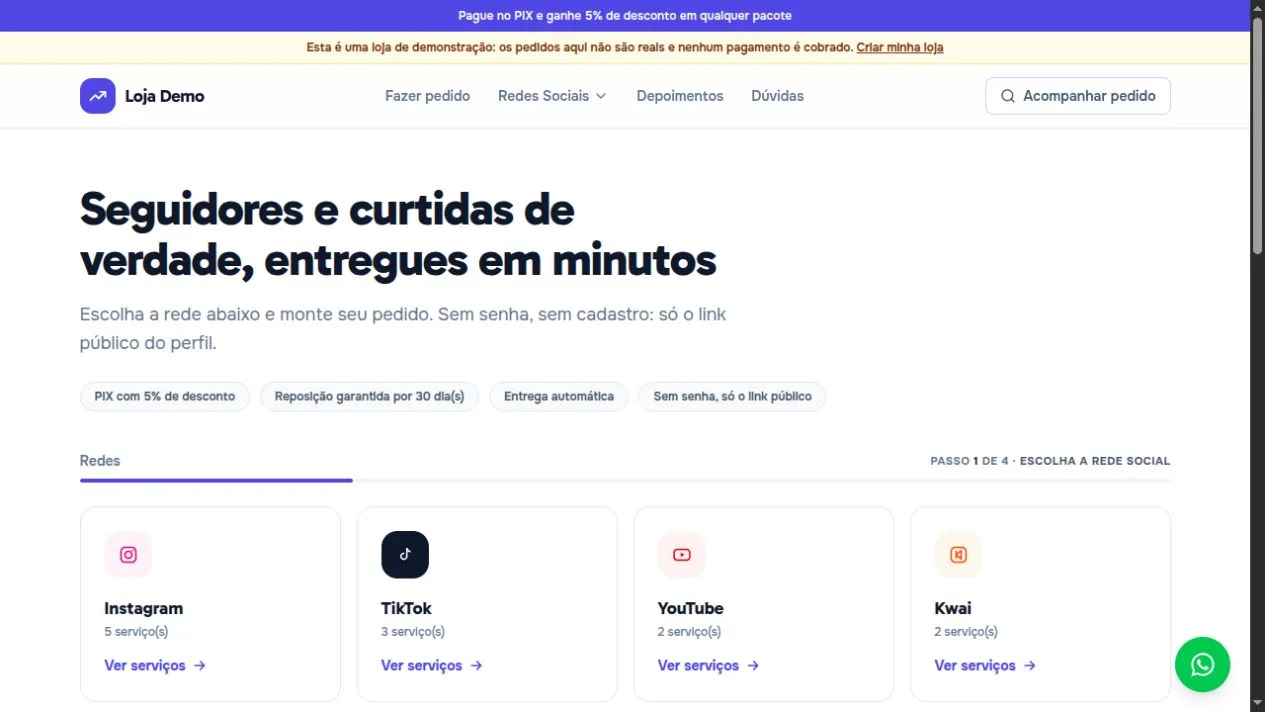 Captura real da Loja Demo: vitrine com redes sociais Instagram, TikTok, YouTube e Kwai.